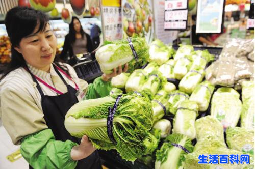 “甲醛”泡白菜是行業潛規則？冬季選白菜需警惕！