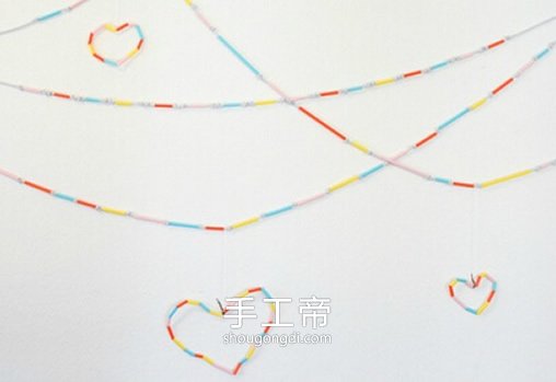 用吸管制作節日掛飾 自制吸管掛飾怎麼做 -  www.shougongdi.com