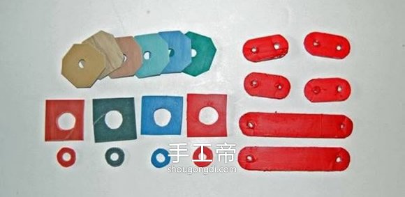 用硬紙板制作火車模型 自制火車玩具怎麼做 -  www.shougongdi.com