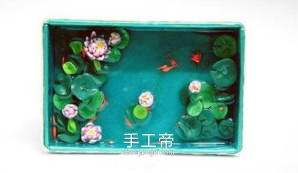 粘土自制荷塘的方法 鐵盒DIY制作小池塘做法 -  www.shougongdi.com