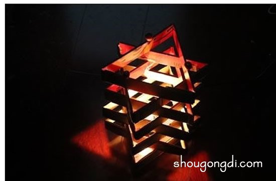 硬紙板廢物利用DIY制作六角台燈的方法過程 -  www.shougongdi.com