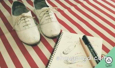 舊鞋子改造翻新小制作 用馬克筆畫出復古圖案 -  www.shougongdi.com