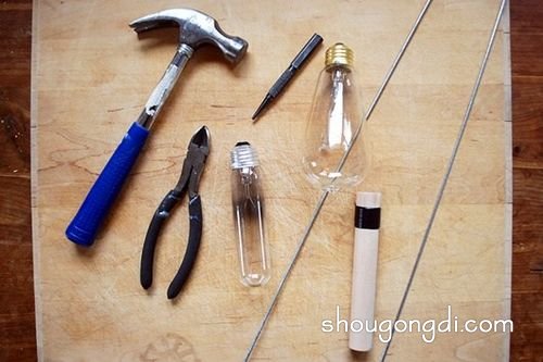 廢燈泡廢物利用制作花瓶 燈泡DIY花瓶的方法 -  www.shougongdi.com