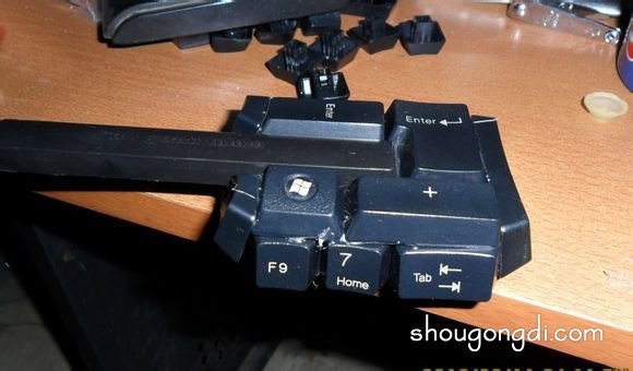 壞掉的鍵盤變廢為寶 DIY制作坦克裝甲車模型 -  www.shougongdi.com