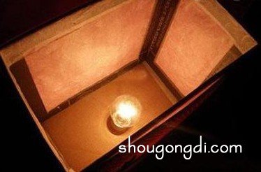 紙盒廢物利用DIY手工制作浪漫燈具的方法 -  www.shougongdi.com