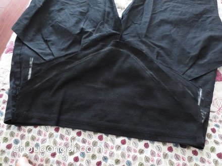 利用舊褲子和吊帶背心自制孕婦褲的方法- www.shougongdi.com
