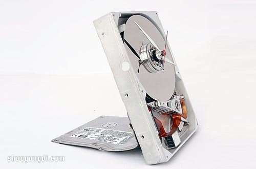 蘋果舊電腦硬盤變廢為寶DIY機械風酷炫時鐘- www.shougongdi.com