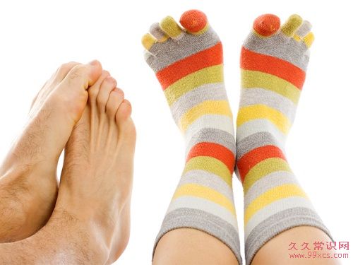 五指襪有效防腳臭？4種人應注意腳部干爽