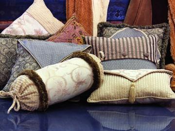 清洗枕頭如何保持蓬松柔軟-枕頭要經常晾曬殺菌