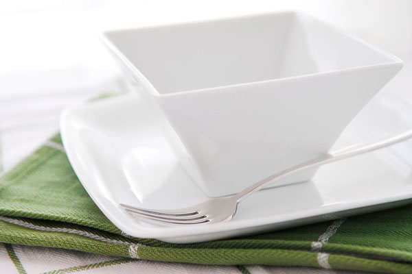 瓷碗可以放烤箱嗎 瓷盤瓷碗使用禁忌