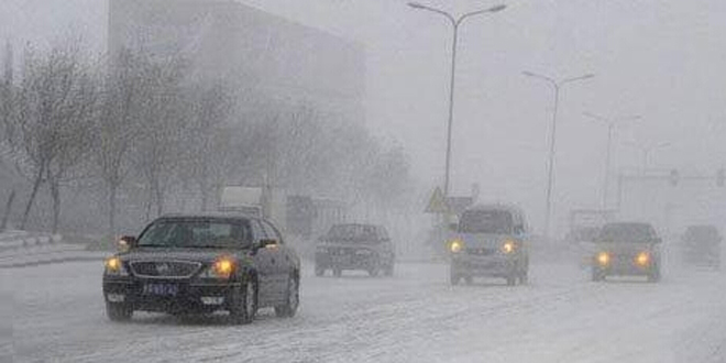 下雪天駕車注意事項 五個雪中駕車的保命方法