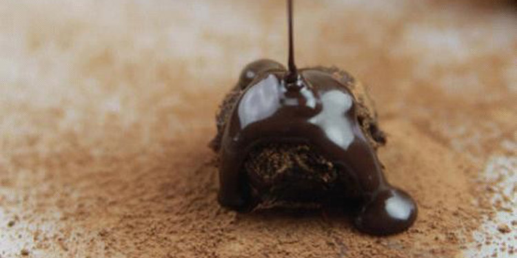 巧克力污漬怎麼去除 去除巧克力污漬的竅門方法