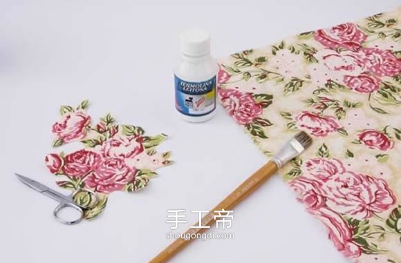 用奶粉罐制作浴巾收納架 DIY浴巾收納怎麼做 -  www.shougongdi.com