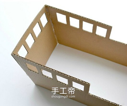 用瓦楞紙制作帆船模型 自制帆船模型怎麼做 -  www.shougongdi.com