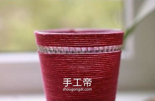 用毛線改造一次性塑料杯子怎麼做的步驟 -  www.shougongdi.com