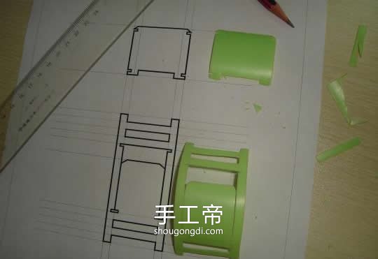 用洗發水瓶制作椅子模型 自制椅子模型怎麼做 -  www.shougongdi.com