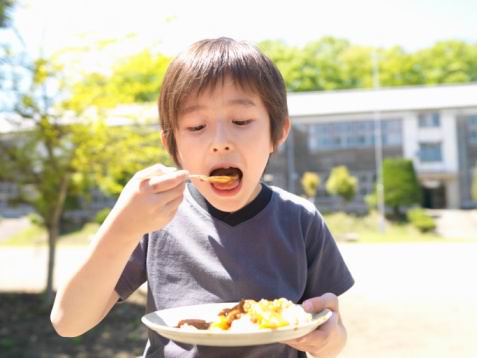 小孩不吃飯怎麼辦