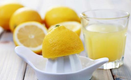 揭秘檸檬水的正確喝法
