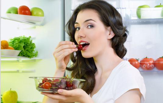 十種食物幫你排除毒素