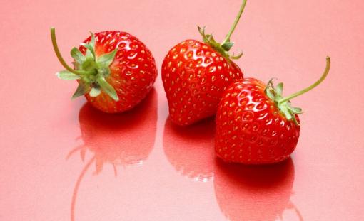 吃草莓要遵循這些原則 教你如何挑草莓