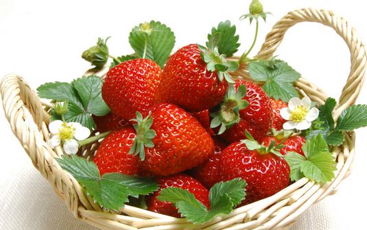 為什麼說吃草莓可以美容