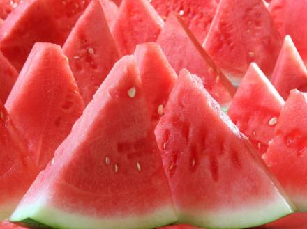 夏季什麼水果防暑降暑？教你夏季如何挑選水果