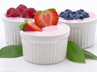 傳統酸奶和益生菌酸奶哪種酸奶適合你？什麼人適合喝酸奶