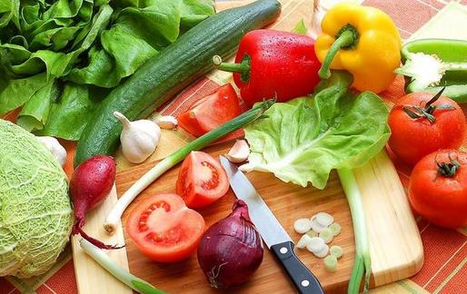蔬菜怎麼吃最有營養？蔬菜生吃還是熟吃好