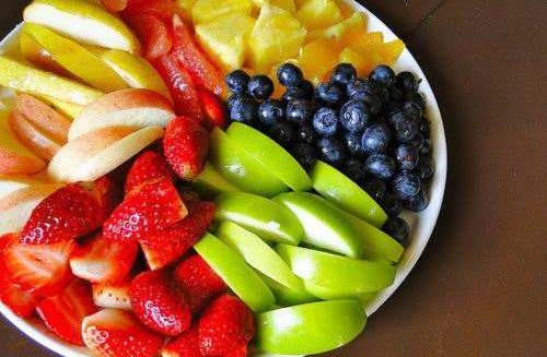 多吃水果才健康 吃水果要避開這些誤區