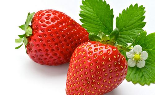 空心草莓是激素催熟的嗎？