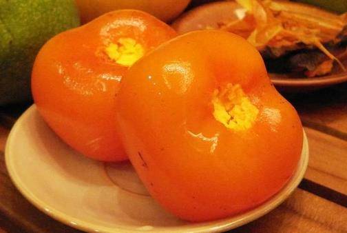 吃完柿子要漱口 吃柿子的五個注意事項