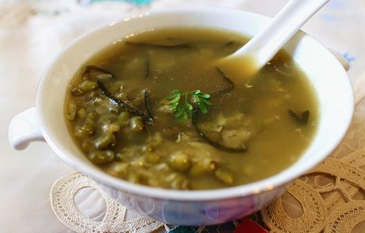 美味海帶食譜：綠豆海帶湯的做法