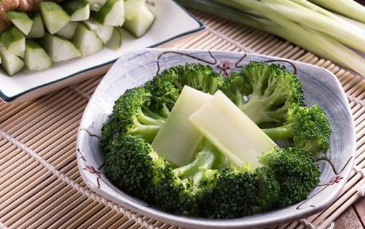 不知道怎麼吃青花菜？青花菜食譜大全