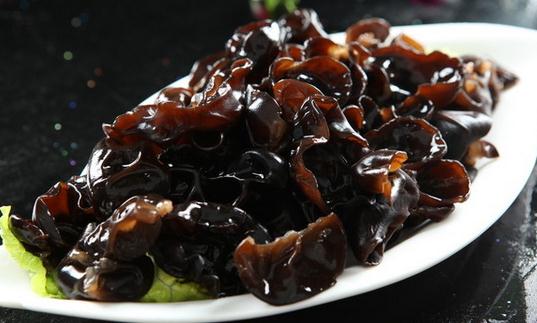 木耳有什麼功效？木耳的做法