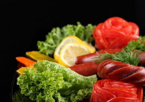 怎麼保證蔬菜的營養物質不流失？蔬菜焯水的方法