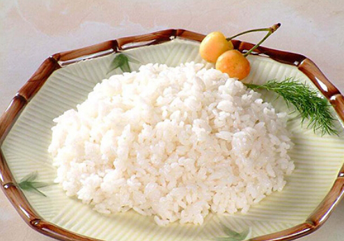 煮飯可淋些油-讓米飯更噴香的方法