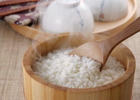 蒸米飯用開水煮還是冷水煮更有營養