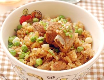 排骨米飯怎麼做好吃？噴香美味排骨米飯的做法