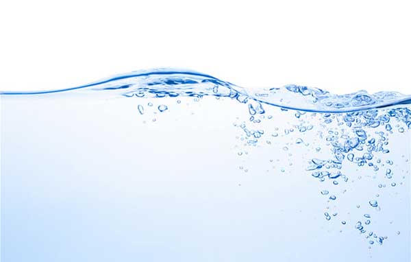常喝純淨水會缺鈣