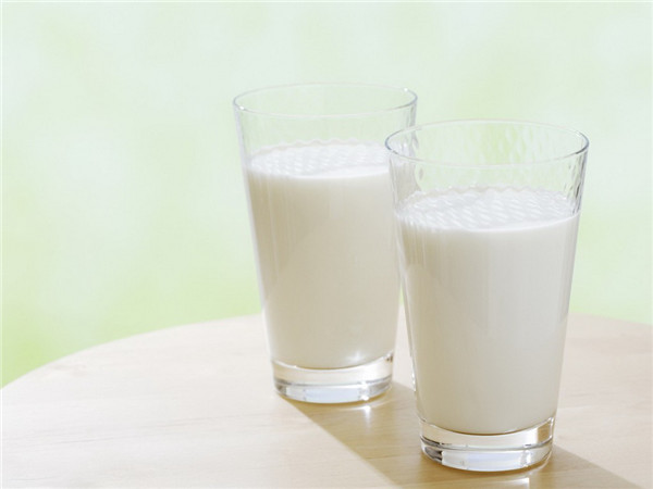 牛奶喝太多易患骨質疏松