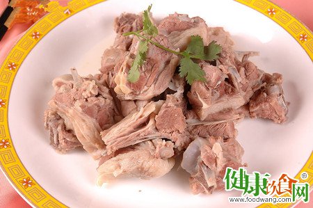 冬天吃什麼肉好？冬天吃羊肉強身健體