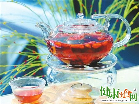 冬天喝什麼茶好？推薦立冬養顏茶：枸杞紅棗茶