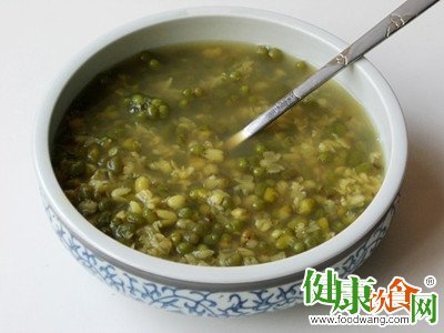炎熱夏季教您怎樣喝綠豆湯既解渴又消暑