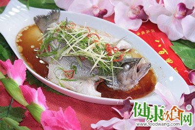 清蒸鲈魚