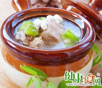 苦瓜薏仁排骨湯