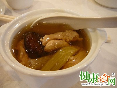 冬天喝什麼湯好？冬天喝這六味湯既保暖又健康