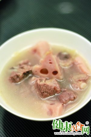 冬季養生湯 蓮藕排骨湯