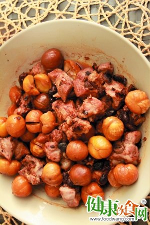 冬季家常菜譜 豆豉蒸栗子排骨