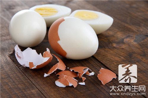 吃完雞蛋千萬別碰這5種食物  易患上腸胃炎(1)