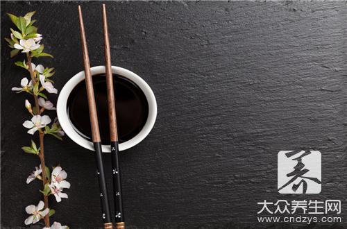 吃完這些食物不漱口，牙齒一夜變“玩變色”(2)